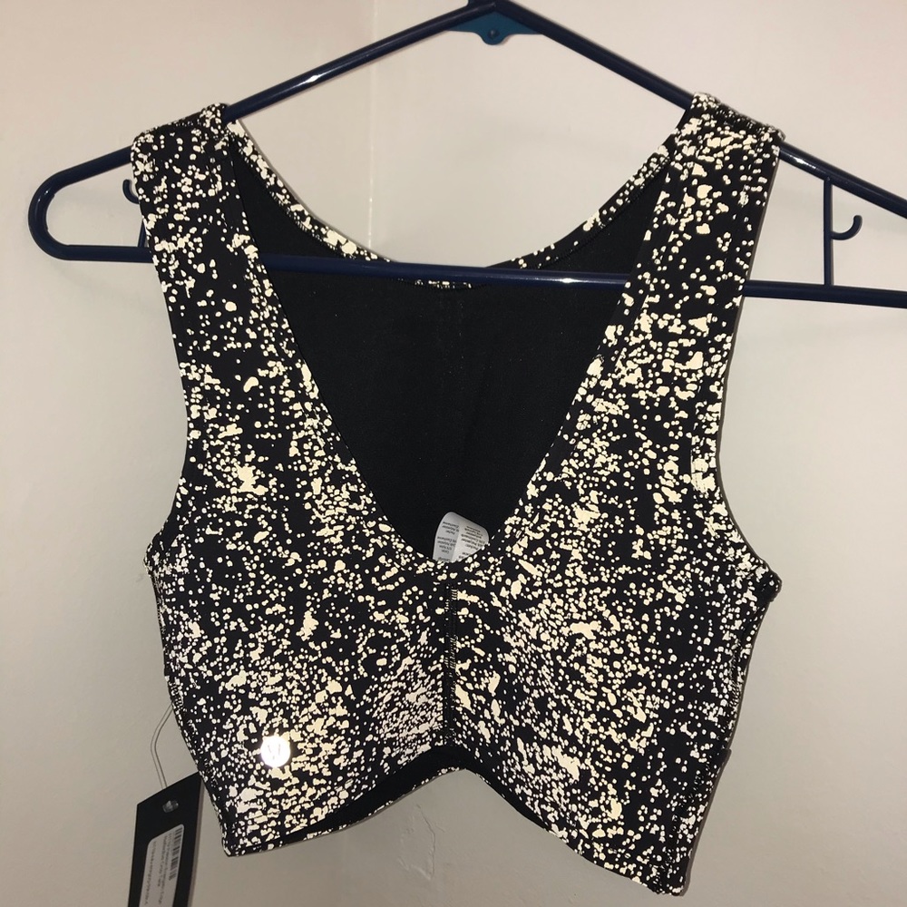 Lululemon Energetic Edge Cropped Tank - Picture 2 of 12